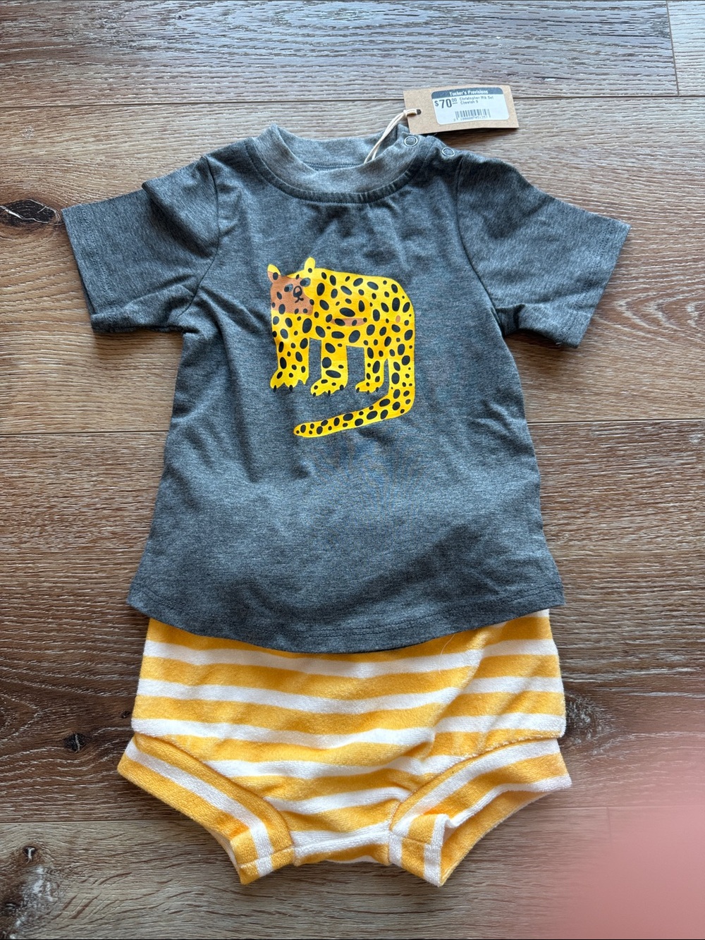 9 Month Gray & Yellow Leopard Graphic Kids Matching Set - Miki Misty’s